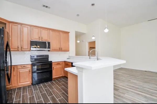 $175,000 | 12755 Mill Ridge Drive, Unit 905, Cypress, TX 77429