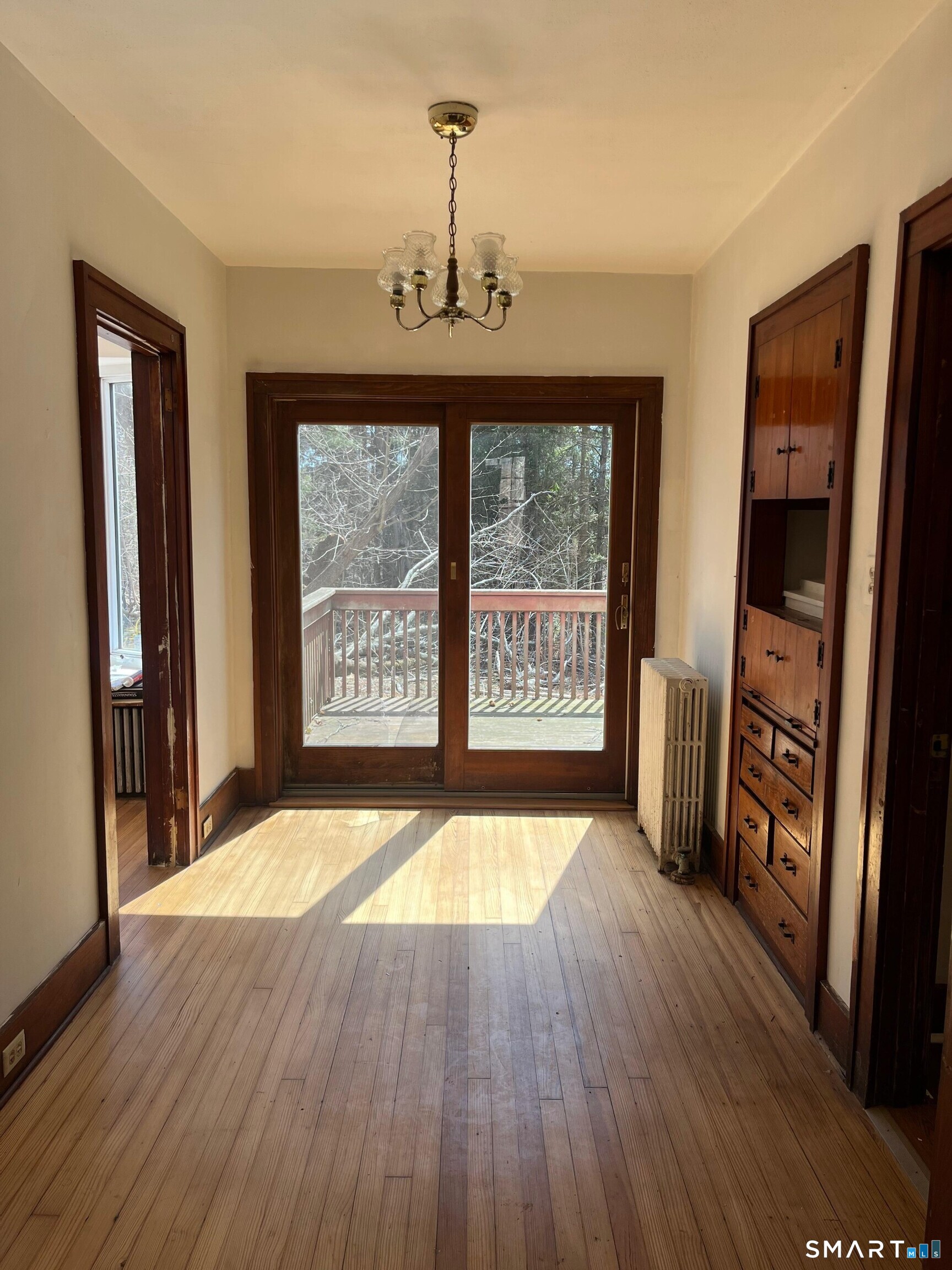61 Cheshire Road Wallingford, CT 06492 - Photo 10 of 13 Gallery Image 10