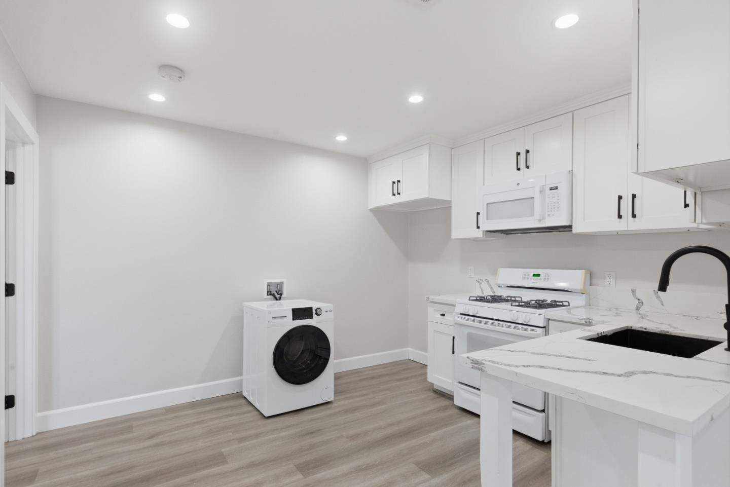 10788 Mercer Avenue Riverside, CA 92505 - Photo 9 of 18