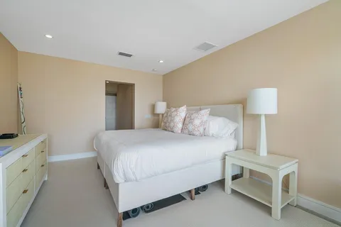 $2,395,000 | 2275 South Ocean Boulevard, Unit 206A, Palm Beach, FL 33480