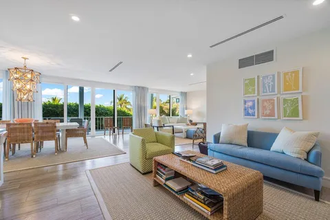 $2,395,000 | 2275 South Ocean Boulevard, Unit 206A, Palm Beach, FL 33480