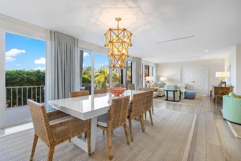 $2,395,000 | 2275 South Ocean Boulevard, Unit 206A, Palm Beach, FL 33480