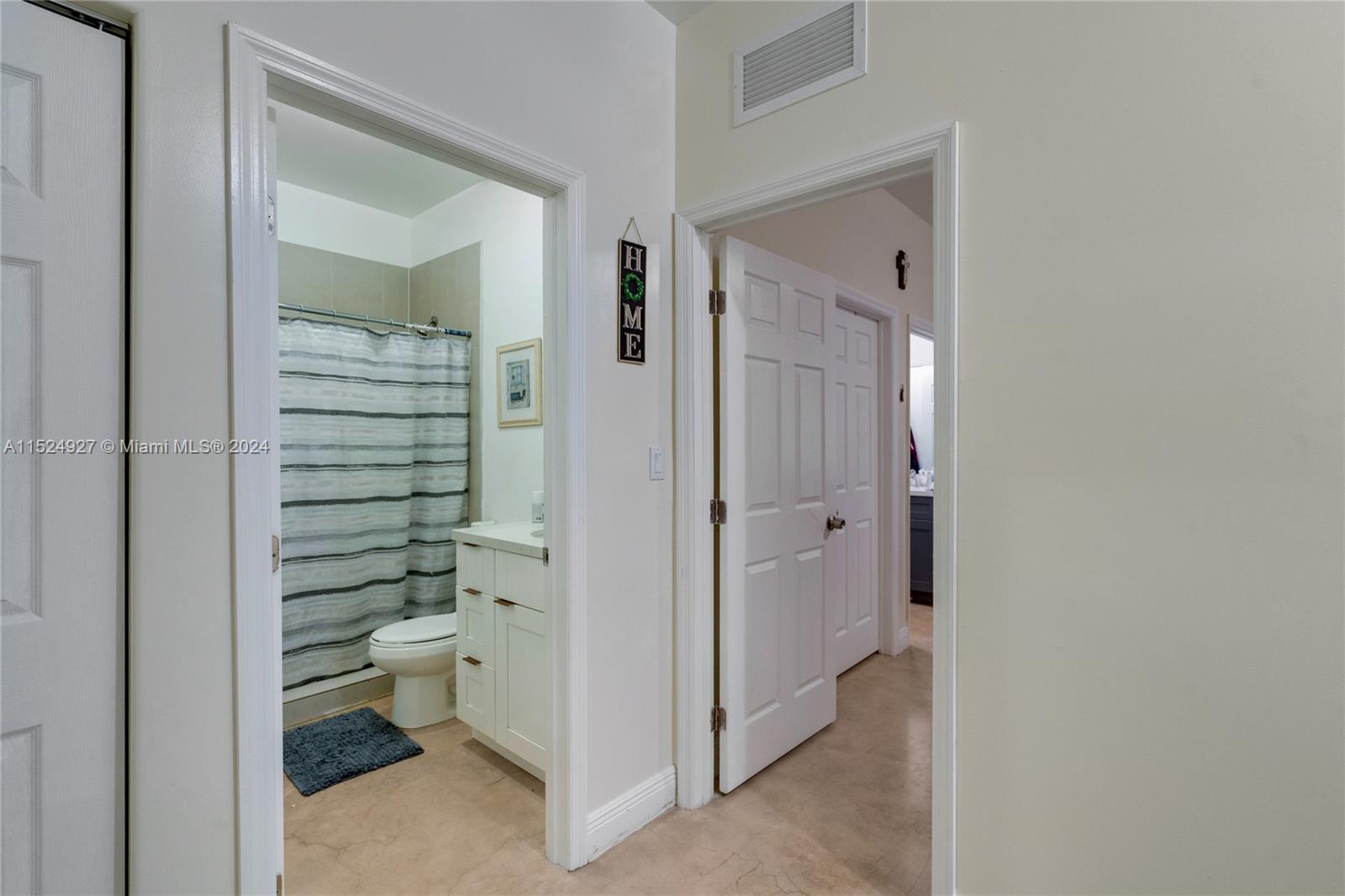 10129 West Jessamine Street Miami, FL 33157 - Photo 26 of 50