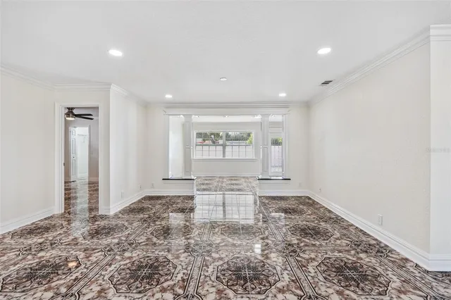 $390,000 | 107 Valley Circle, Brandon, FL 33510