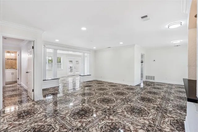 $390,000 | 107 Valley Circle, Brandon, FL 33510