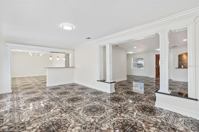 $390,000 | 107 Valley Circle, Brandon, FL 33510