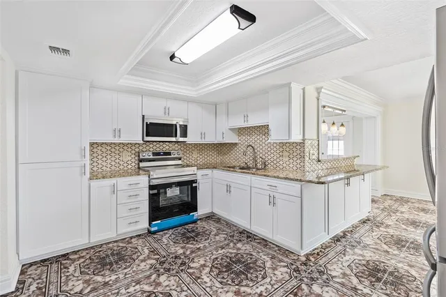 $390,000 | 107 Valley Circle, Brandon, FL 33510