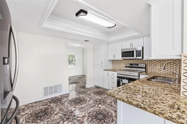 $390,000 | 107 Valley Circle, Brandon, FL 33510