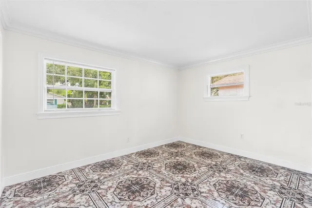 $390,000 | 107 Valley Circle, Brandon, FL 33510