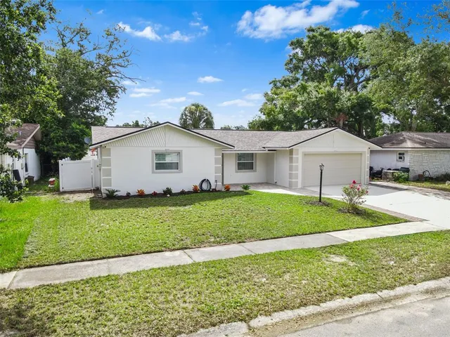 $390,000 | 107 Valley Circle, Brandon, FL 33510