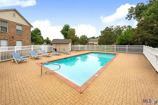 $170,000 | 900 Dean Lee Drive, Unit 1501, Baton Rouge, LA 70820