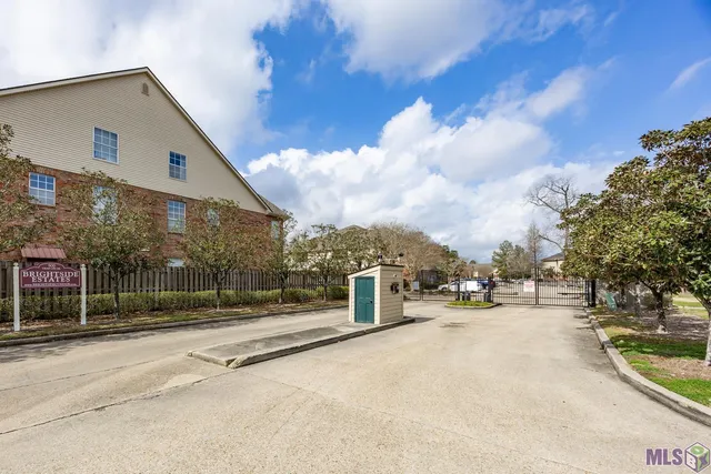 $170,000 | 900 Dean Lee Drive, Unit 1501, Baton Rouge, LA 70820