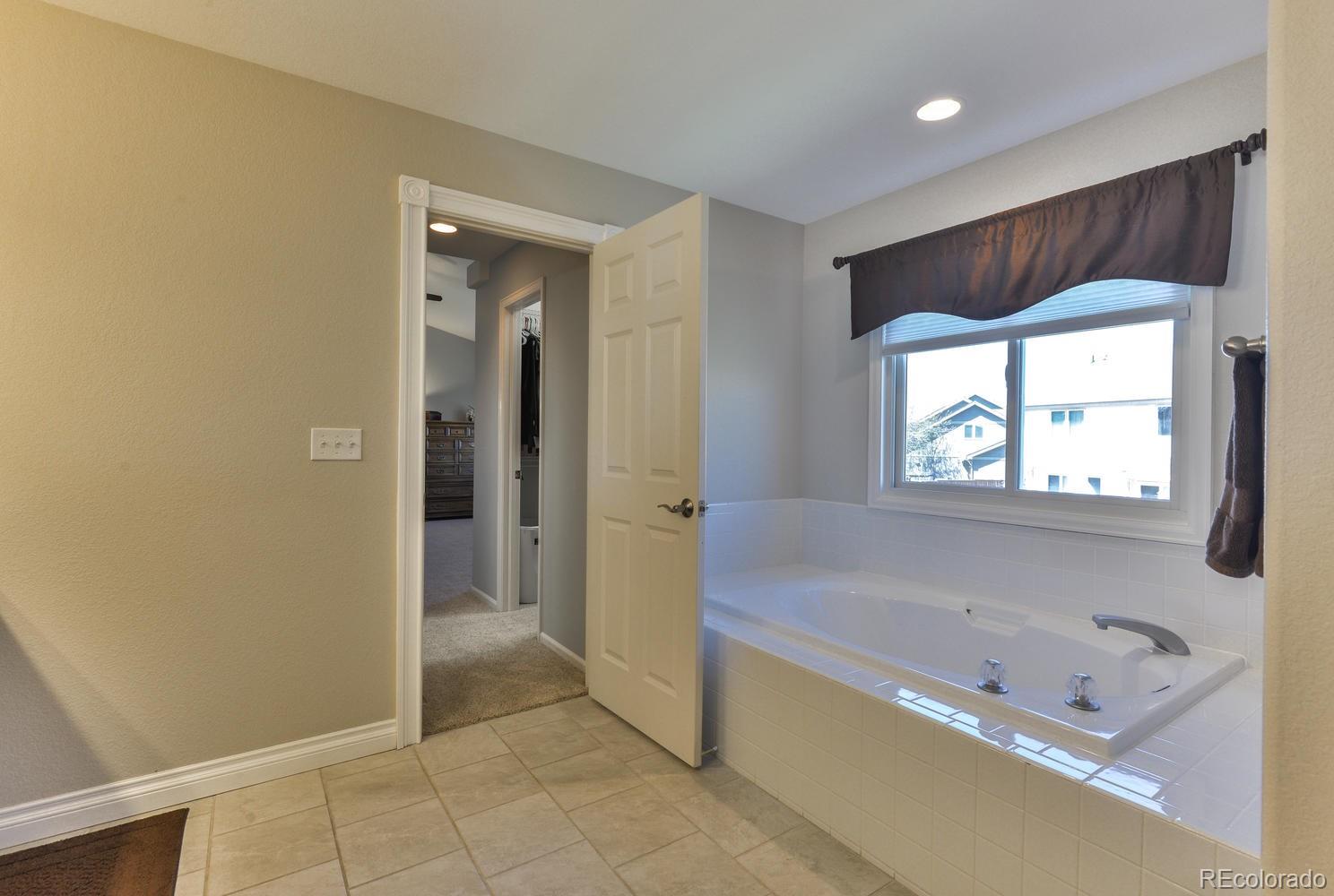 1814 Rolling Gate Road Fort Collins, CO 80526 - Photo 18 of 33 Gallery Image 18