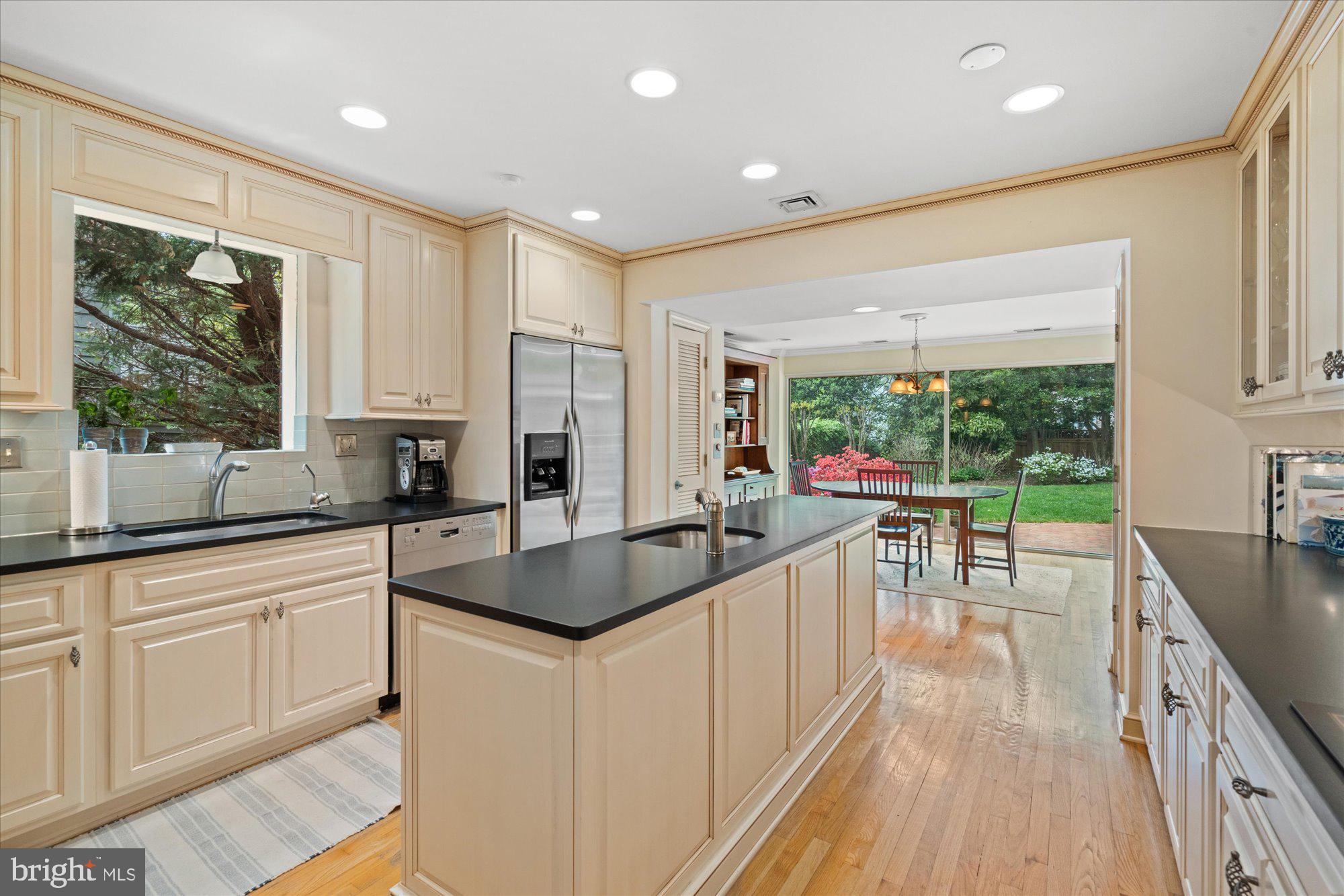 2238 47th Street Northwest Washington, DC 20007 - Photo 7 of 67 Gourmet kitchen