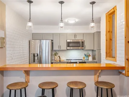 $839,000 | 333 Aoloa Street, Unit 204, Kailua, HI 96734