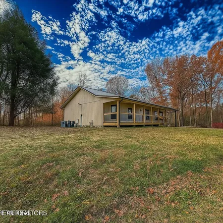 $319,900 | 404 High Street, Elgin, TN 37852
