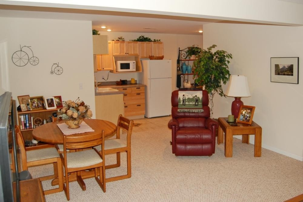 7158 River Ridge Road Canadian Lakes, MI 49346 - Photo 11 of 20 Family Room