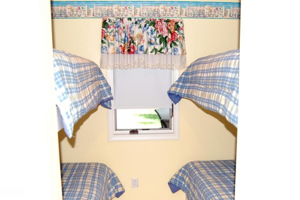 7158 River Ridge Road Canadian Lakes, MI 49346 - Photo 14 of 20 Bunk Room