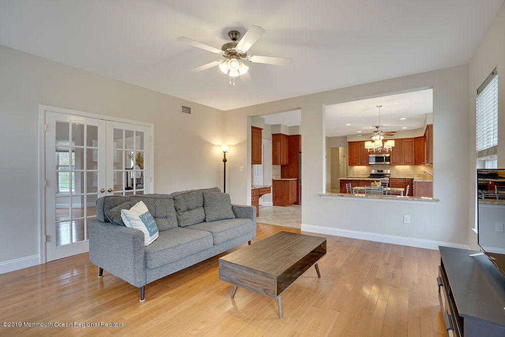 1354 Old Farm Road Manasquan, NJ 08736 - Photo 12 of 40 Family Room