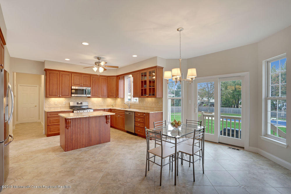 1354 Old Farm Road Manasquan, NJ 08736 - Photo 18 of 40 Kitchen