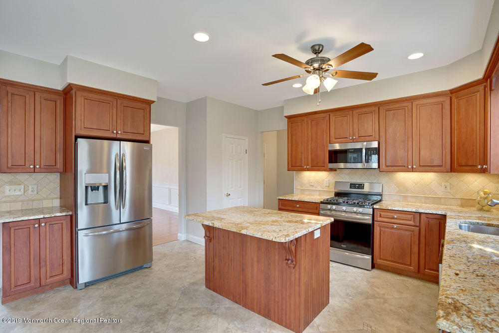 1354 Old Farm Road Manasquan, NJ 08736 - Photo 20 of 40 Kitchen