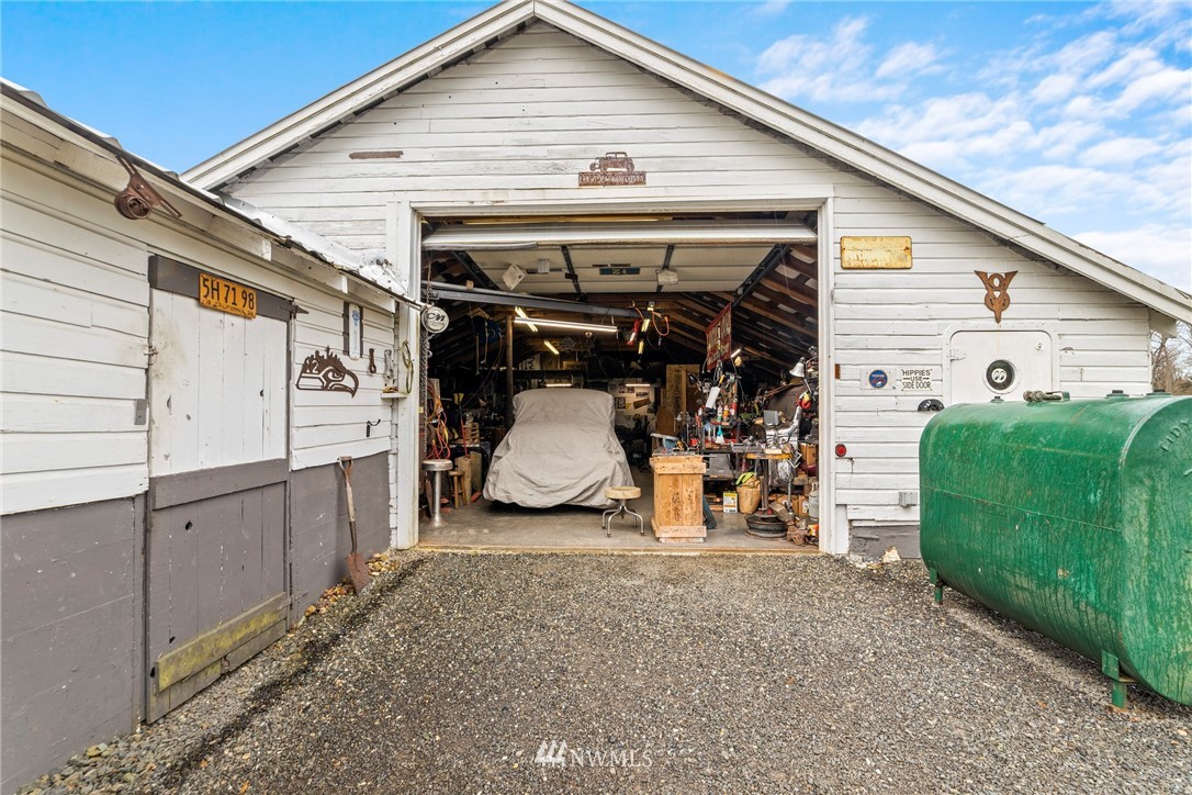 17482 Bow Hill Road Bow, WA 98232 - Photo 11 of 33 Gallery Image 11
