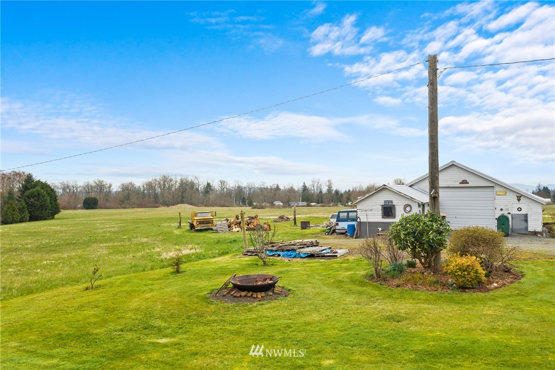 17482 Bow Hill Road Bow, WA 98232 - Photo 6 of 33 Gallery Image 6