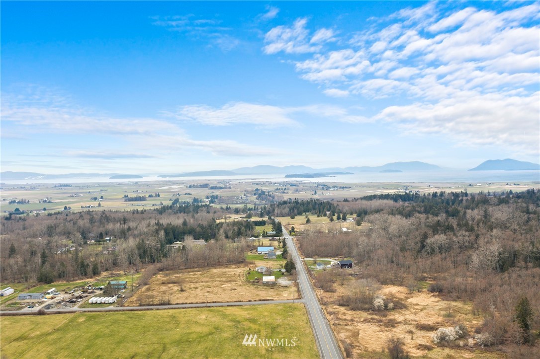 17482 Bow Hill Road Bow, WA 98232 - Photo 8 of 33 Gallery Image 8