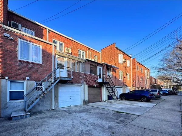 $1,128,000 | 2148 East 34th Street | Marine Park