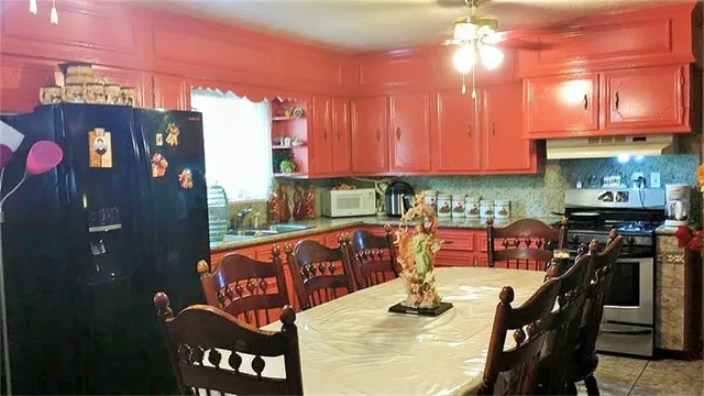 $495,000 | 612 Gale Street, Houston, TX 77009