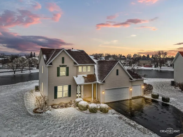 $469,000 | 1811 Brockway Pond Court, Joliet, IL 60431