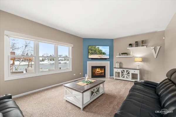 $469,000 | 1811 Brockway Pond Court, Joliet, IL 60431