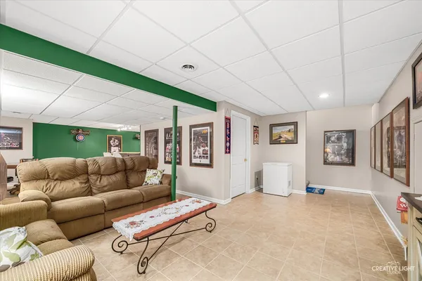 $469,000 | 1811 Brockway Pond Court, Joliet, IL 60431