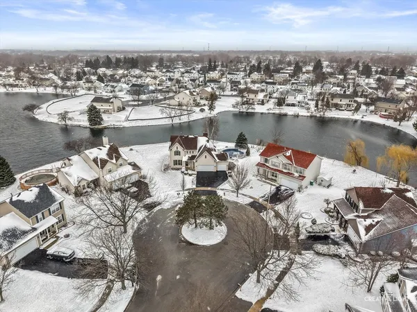 $469,000 | 1811 Brockway Pond Court, Joliet, IL 60431