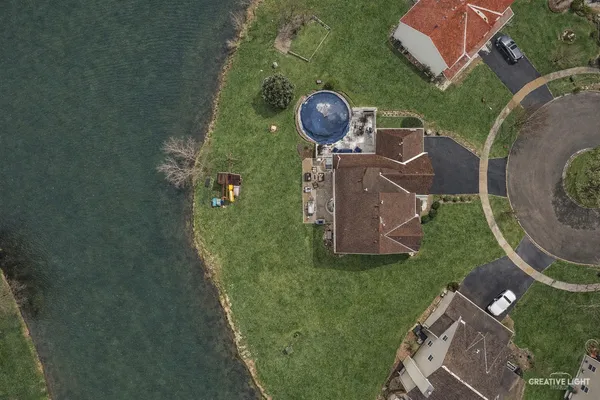 $469,000 | 1811 Brockway Pond Court, Joliet, IL 60431