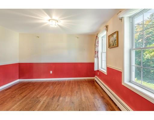 195 Robbs Hill Road Lunenburg, MA 01462 - Photo 16 of 30 Gallery Image 16