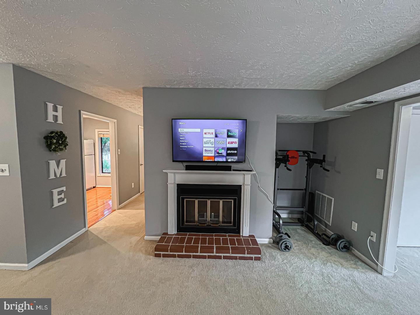 2239 Hunter's Run Drive, Unit 2239 Reston, VA 20191 - Photo 5 of 30 Gallery Image 5