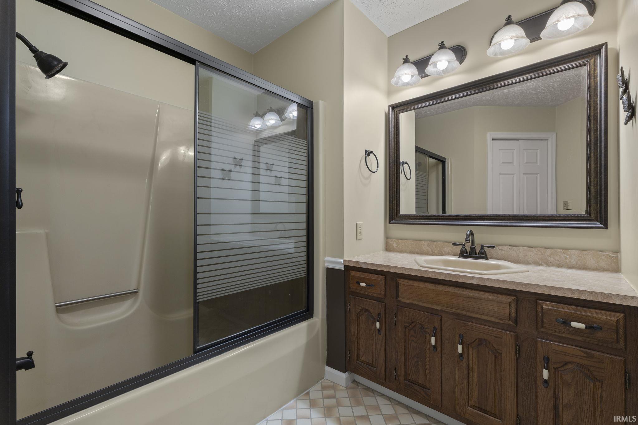 1780 North County Road Frankfort, IN 46041 - Photo 17 of 36