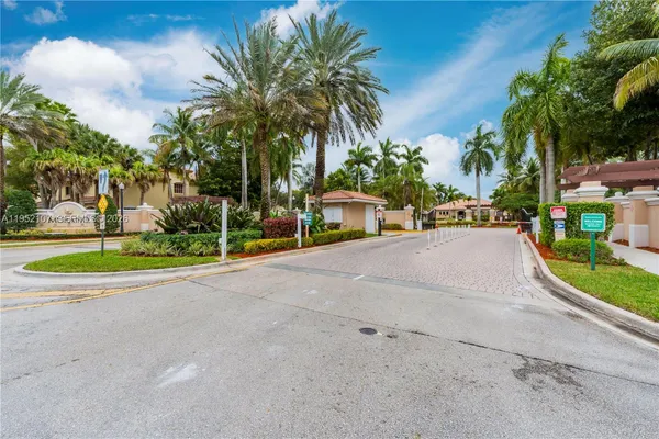 $3,300 | 2540 Southwest 85th Terrace, Unit 101, Miramar, FL 33025