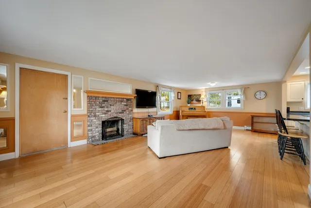 $729,000 | Undisclosed Address, Burlington, VT 05408