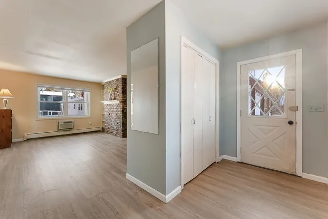 $729,000 | Undisclosed Address, Burlington, VT 05408