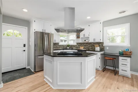 $650,000 | 9525 West 11th Avenue, Lakewood, CO 80215