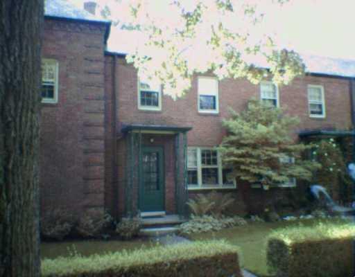 437 Sulgrave Road Pittsburgh, PA 15211 - Photo 1 of 8