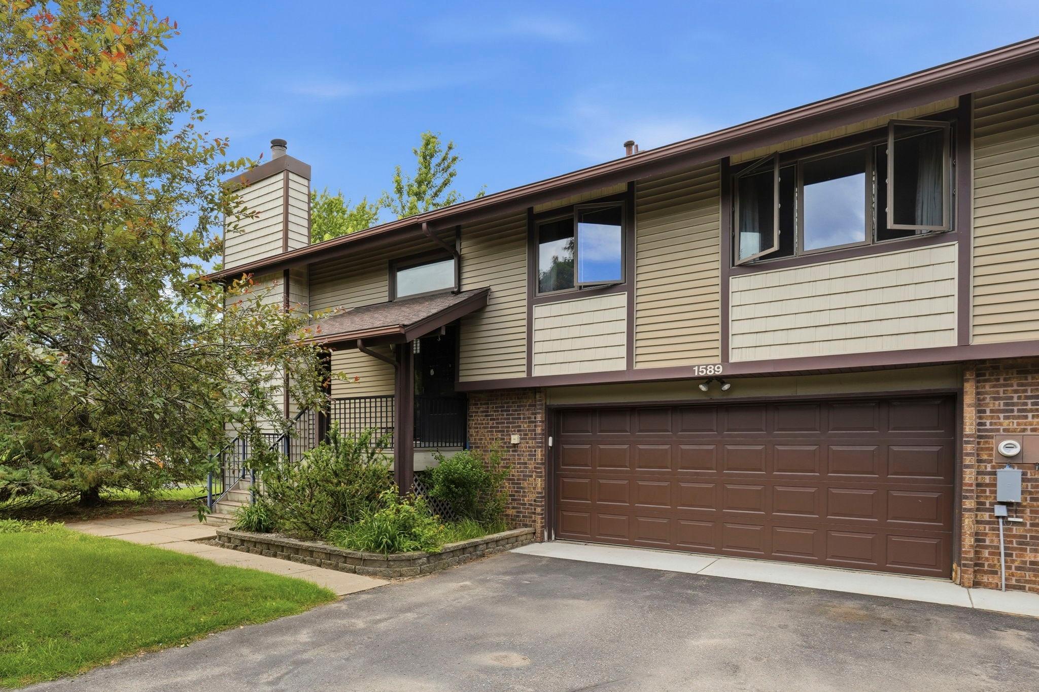 1589 Four Oaks Road Eagan, MN 55121 - Photo 1 of 31