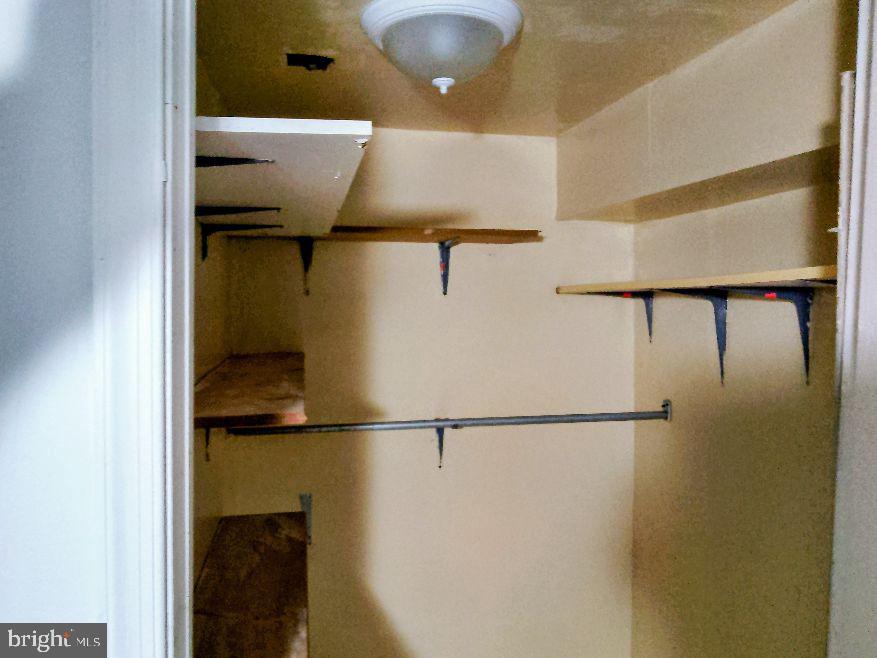 9110 Meadow Heights Road Randallstown, MD 21133 - Photo 11 of 21