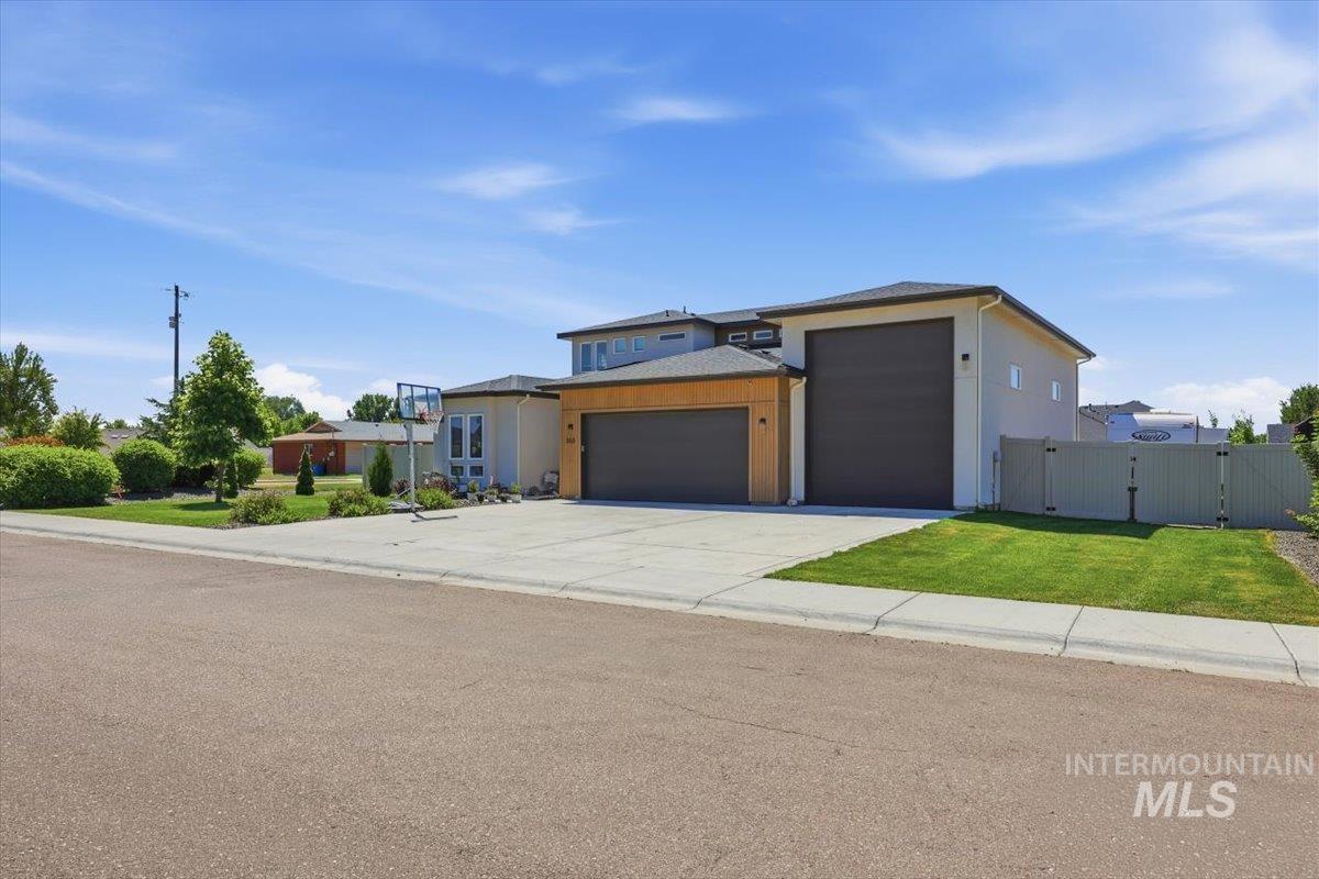 353 Castlebury Street Middleton, ID 83644 - Photo 2 of 41