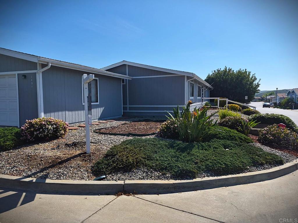 1491 Puritan Way Oceanside, CA 92057 - Photo 2 of 4