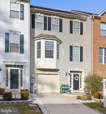 $520,000 | 833 Patuxent Run Circle, Odenton, MD 21113