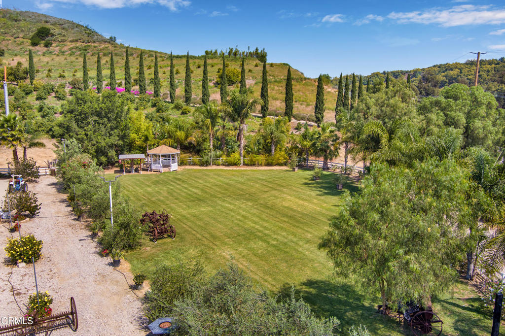 7907 Balcom Canyon Road Somis, CA 93066 - Photo 6 of 41 27