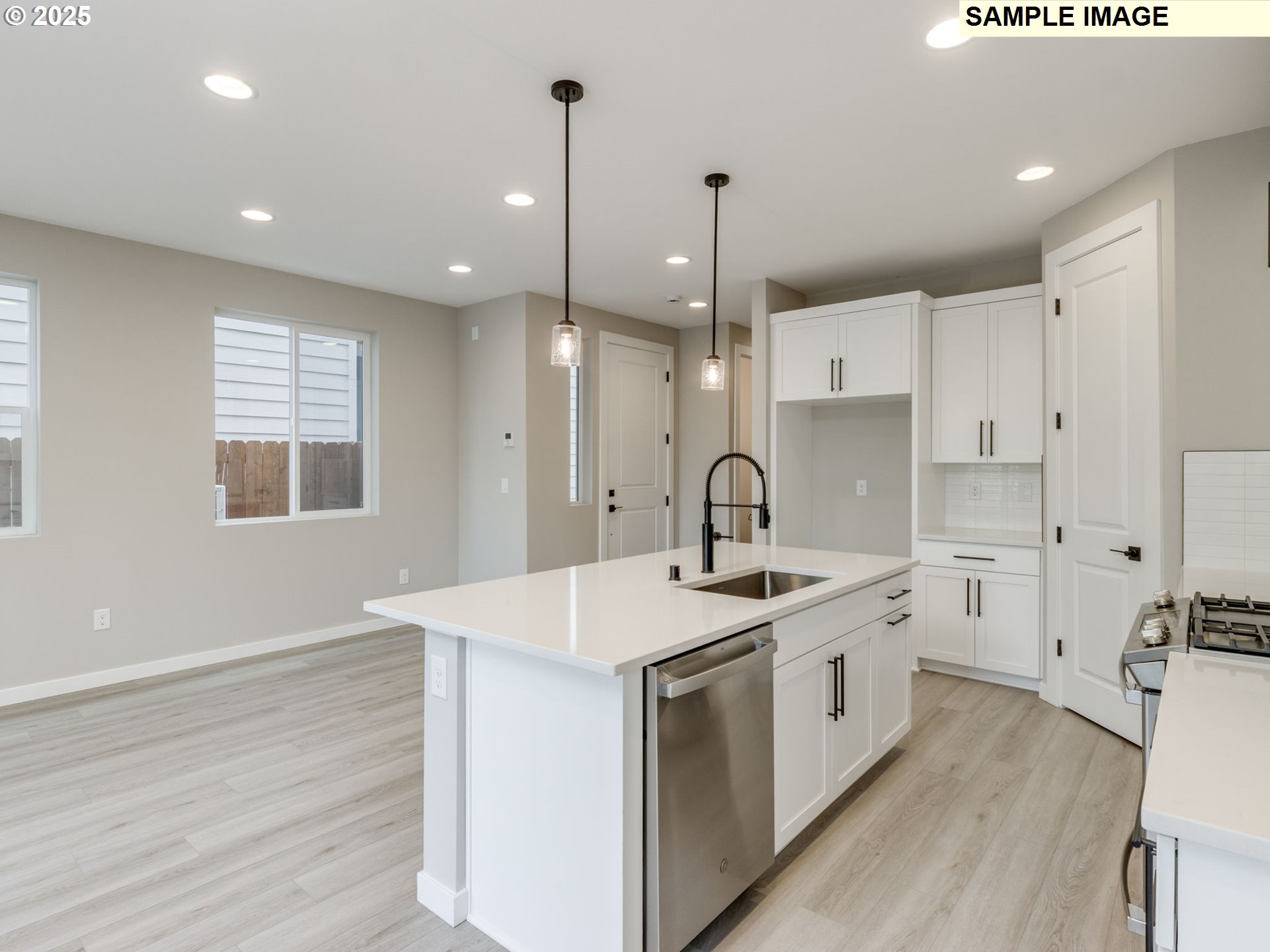 740 Northwest 178th Street Ridgefield, WA 98642 - Photo 4 of 25